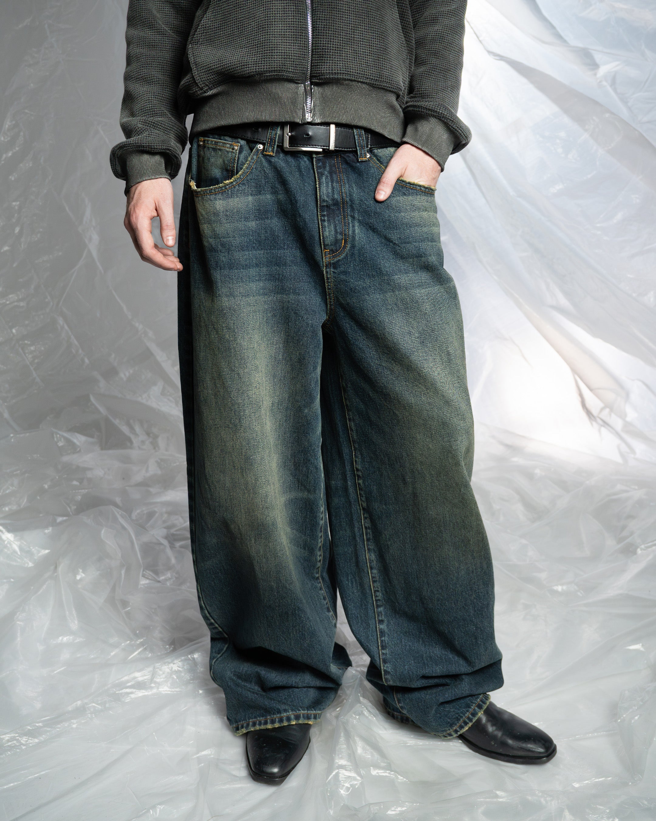 MUDWASH INDIGO BAGGY JEANS