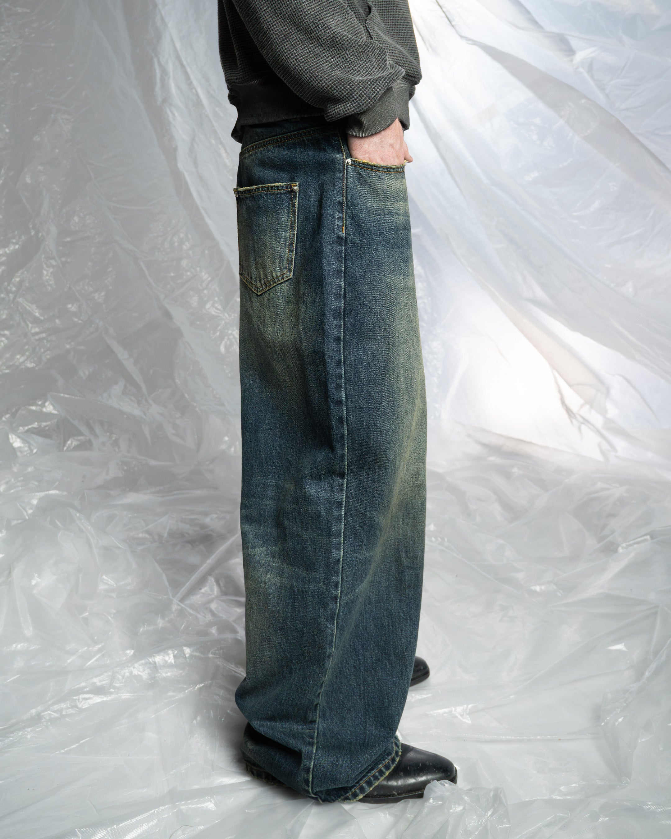 MUDWASH INDIGO BAGGY JEANS
