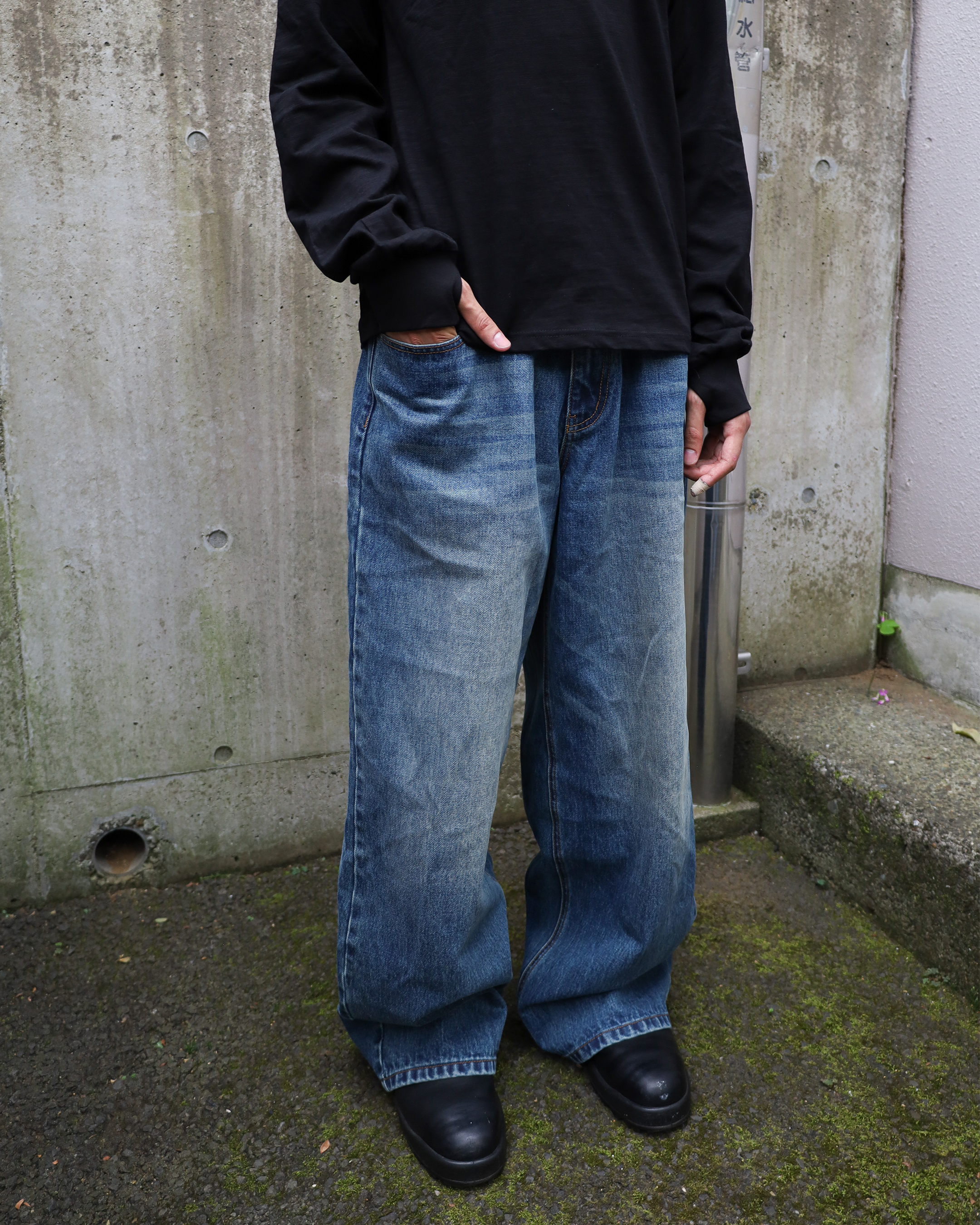 the everydays baggy jeans