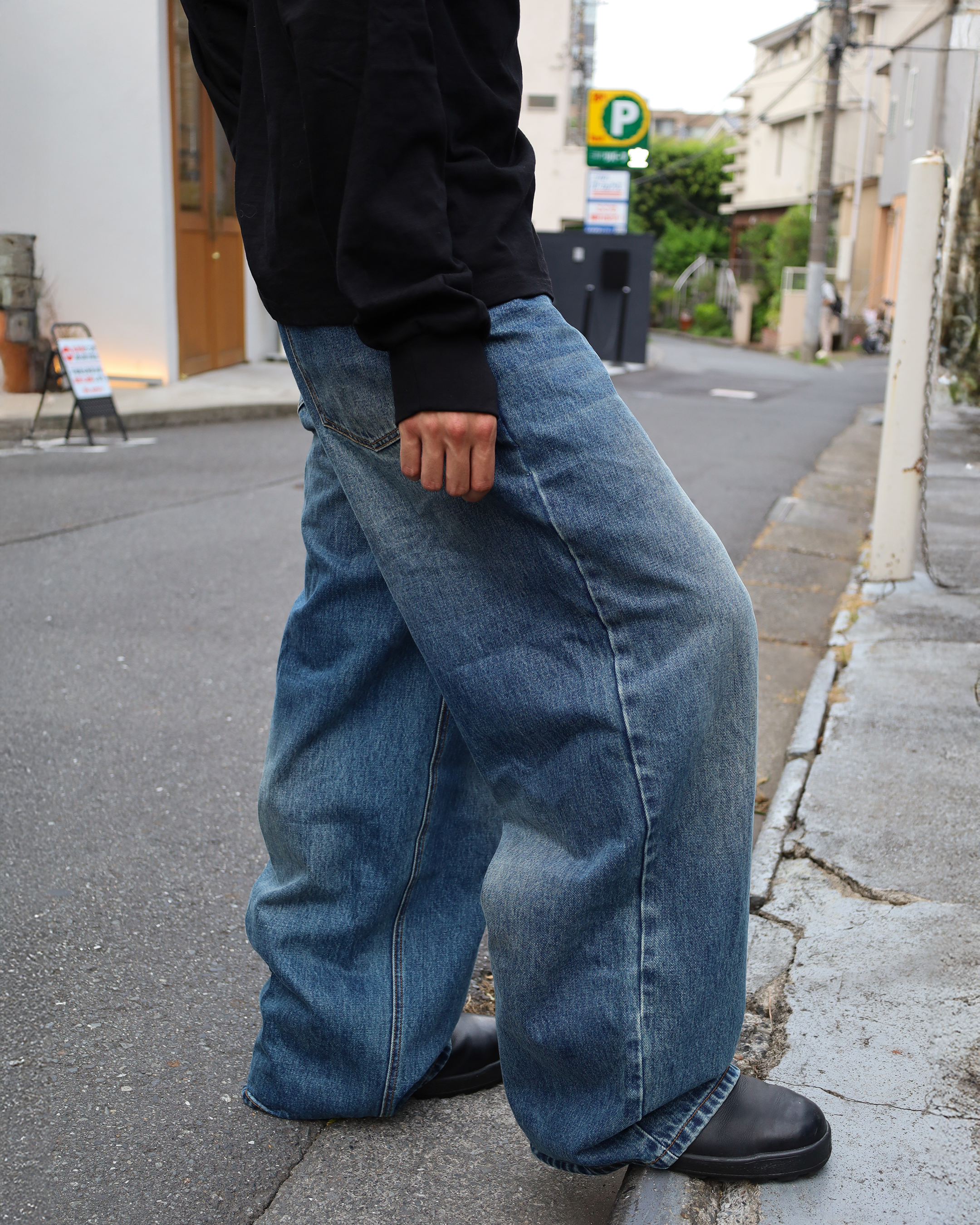 the everydays baggy jeans