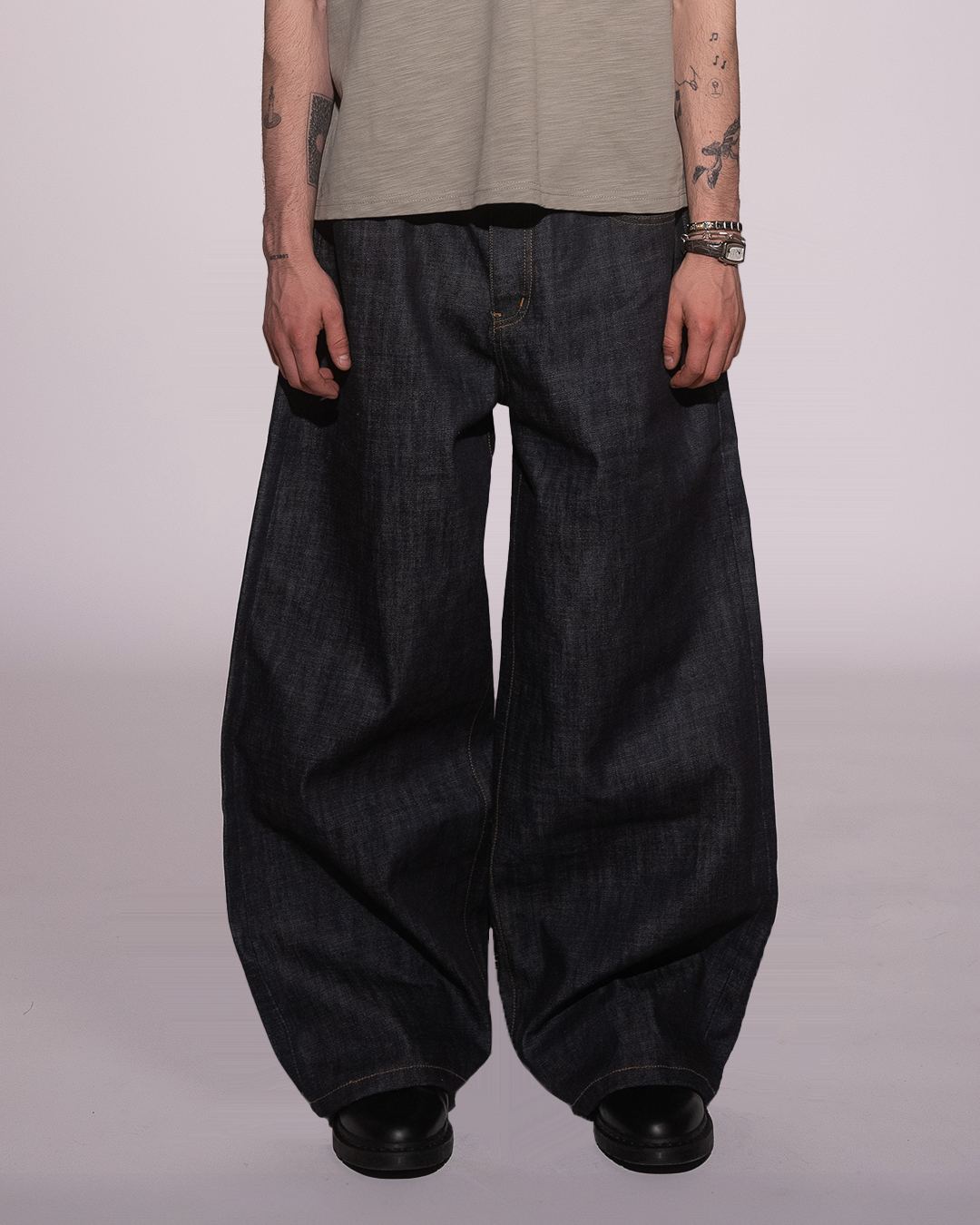 RAW INDIGO JAPANESE SELVEDGE JEANS