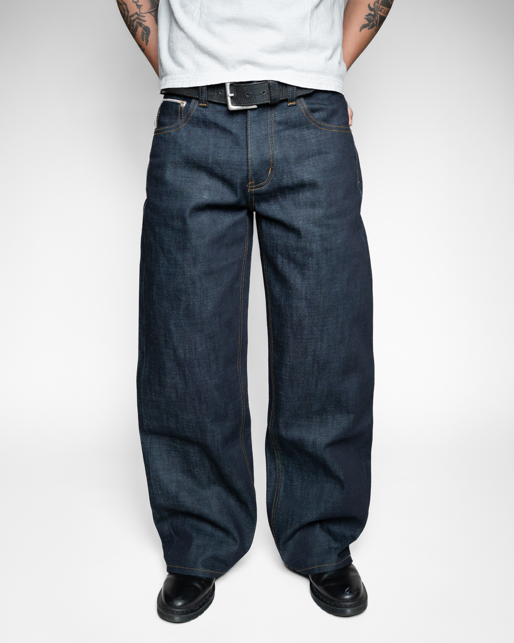UNIFORM CUT INDIGO JAPANESE RELAXED SELVEDGE JEANS