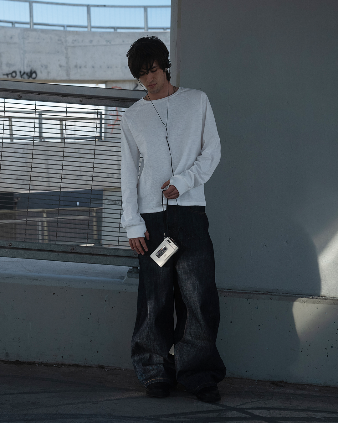 RAW INDIGO JAPANESE SELVEDGE JEANS