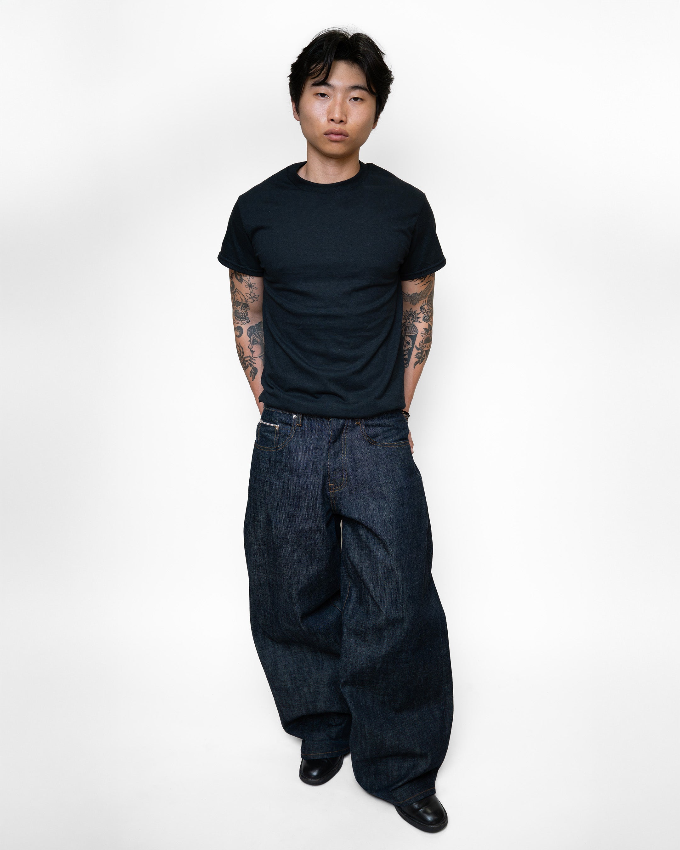 RAW INDIGO JAPANESE SELVEDGE BAGGY JEANS