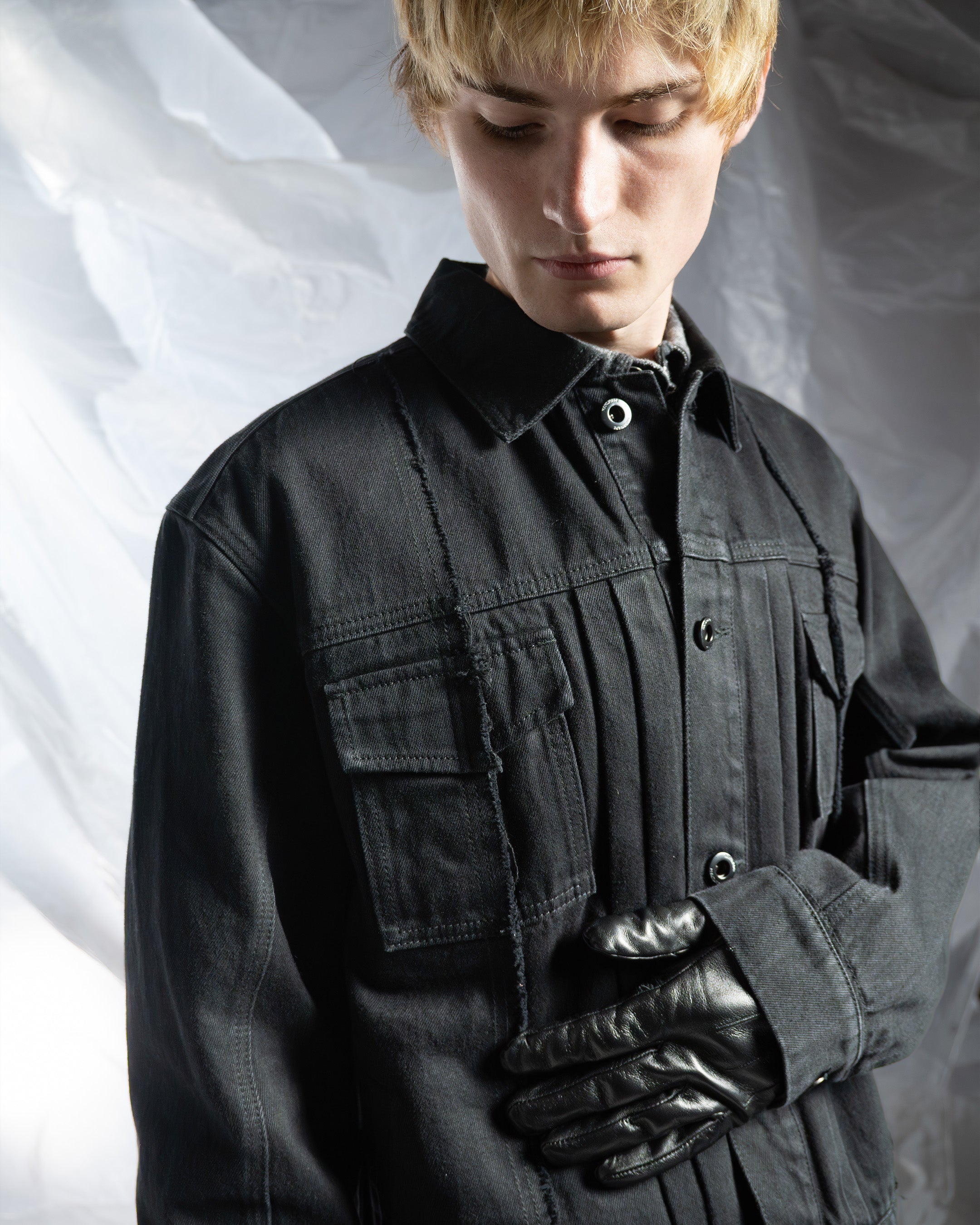 SPLIT BLACK DENIM JACKET