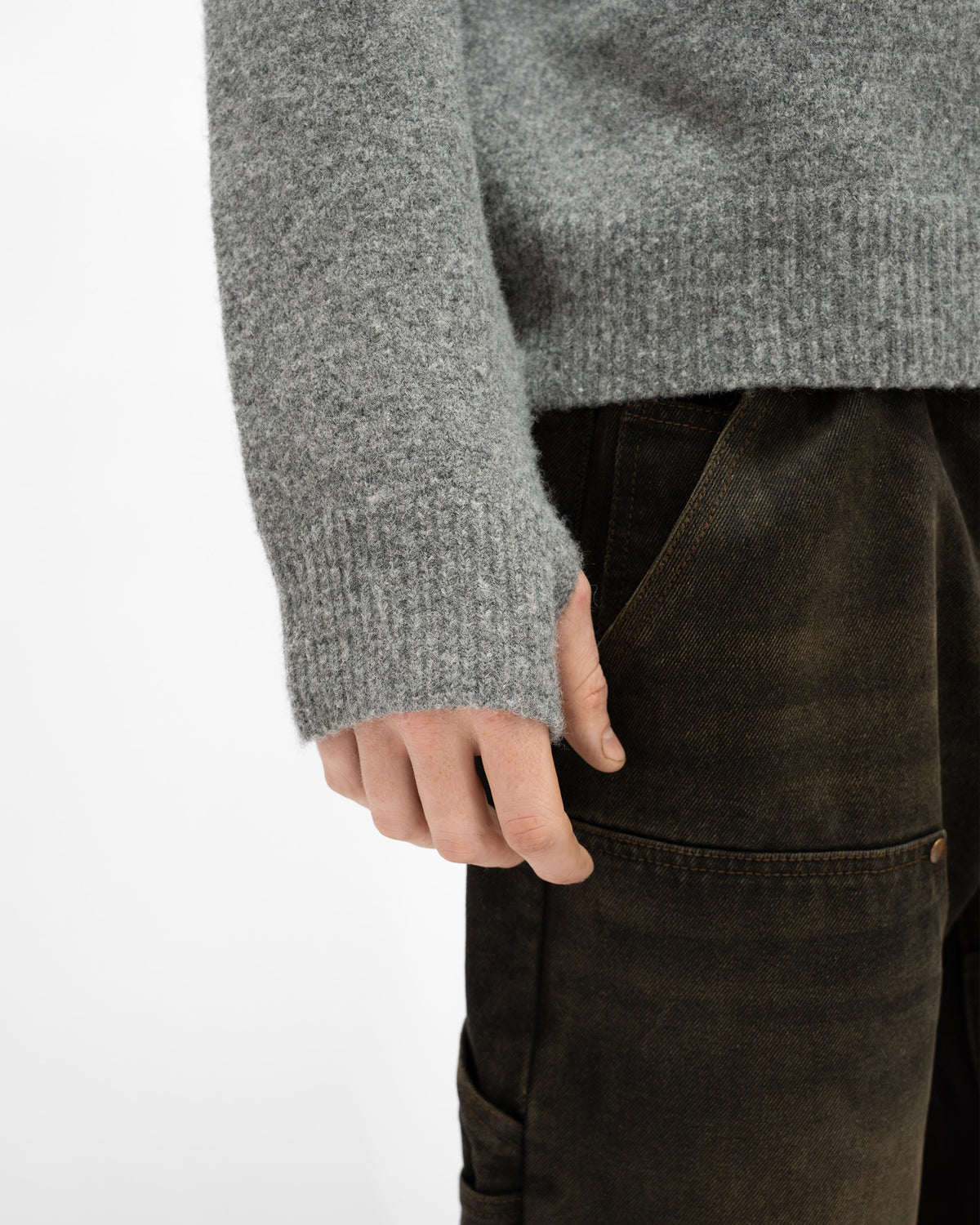 GRAY WOOL SWEATER
