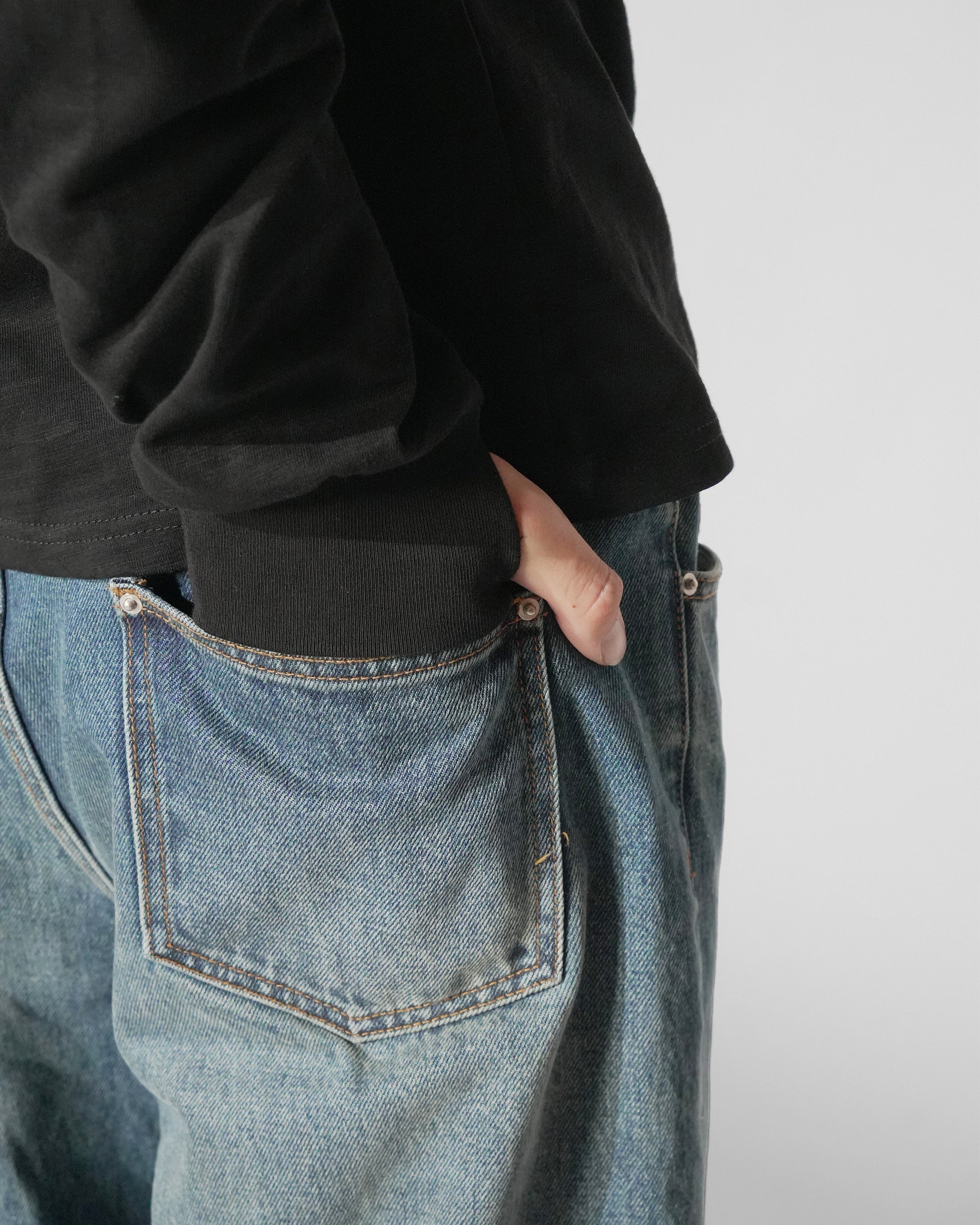black slub long sleeve shirt