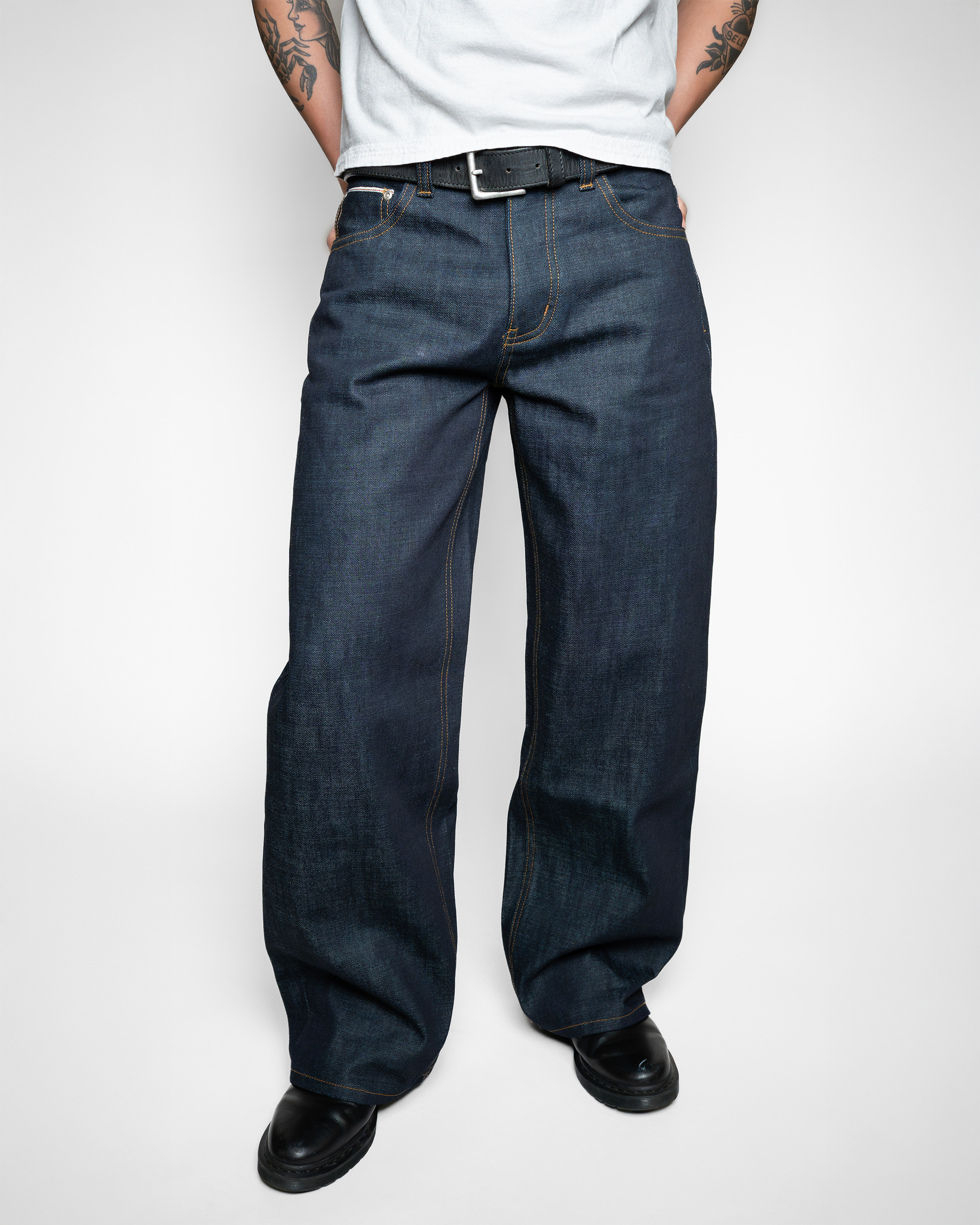UNIFORM CUT INDIGO JAPANESE RELAXED SELVEDGE JEANS